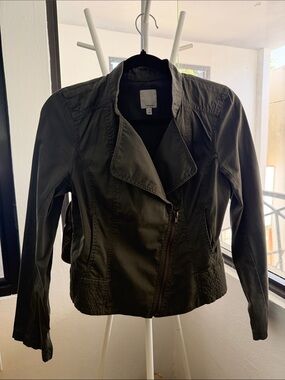 Women’s Olive Utility Jacket - Casual Draped Front